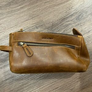 Jack and Chris toiletry bag
